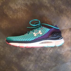 Under Armour Walking Shoes 9.5